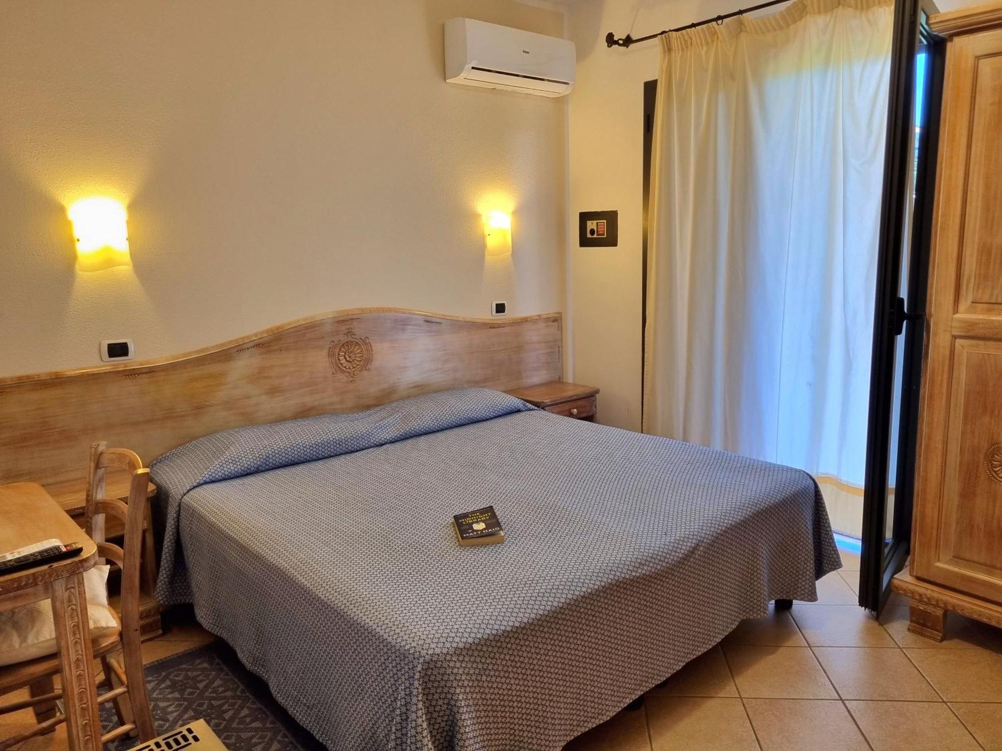 Hotel Delle Isole La Maddalena  Ngoại thất bức ảnh