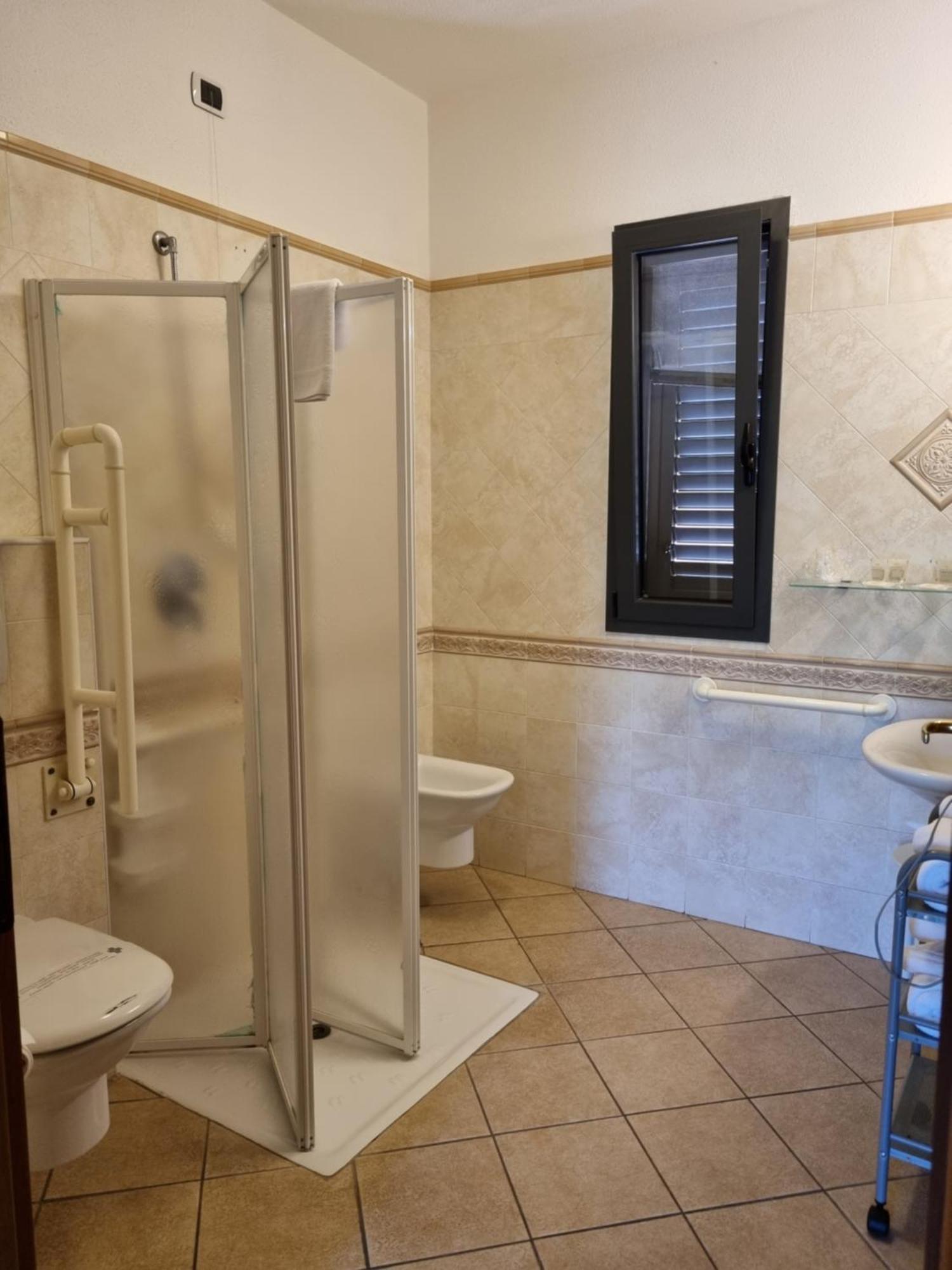 Hotel Delle Isole La Maddalena  Ngoại thất bức ảnh